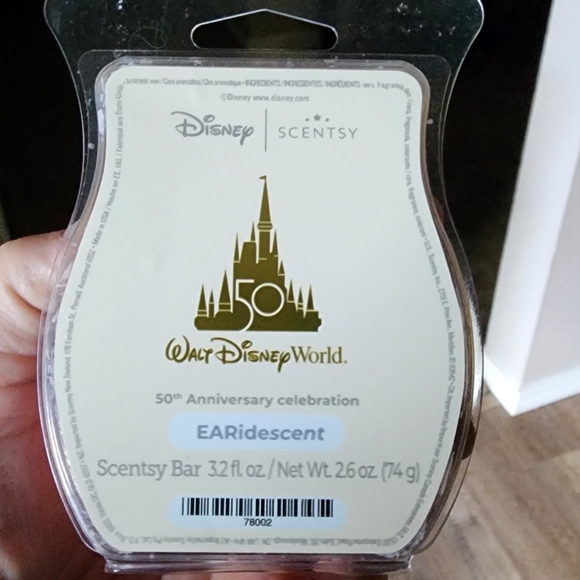 Scentsy Accessories - Scentsy Disney 50th Walt Disney World wax